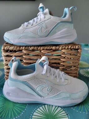 Clove Clove Women's Strada White /Brushed Aqua Athletic Lace up Shoe Size 8.5